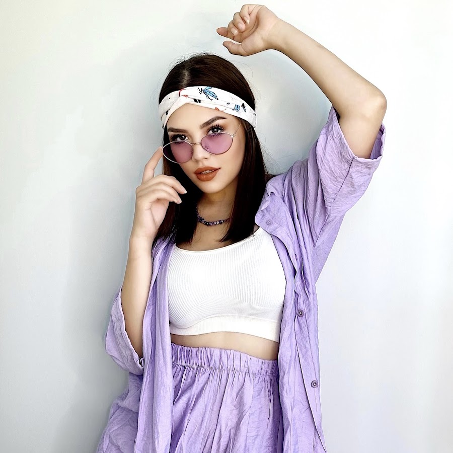 Eda Sakiz & Siyam