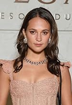 Alicia Vikander