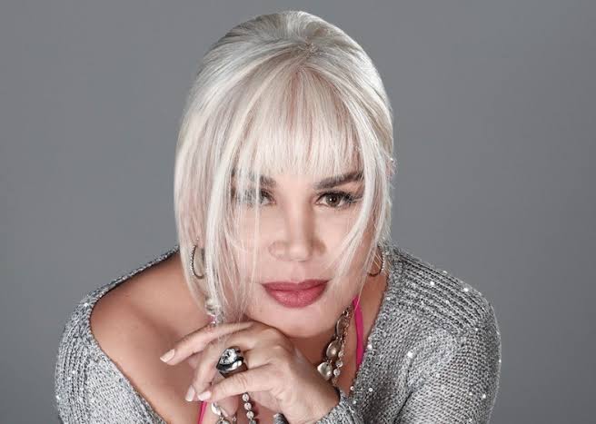 Sezen Aksu