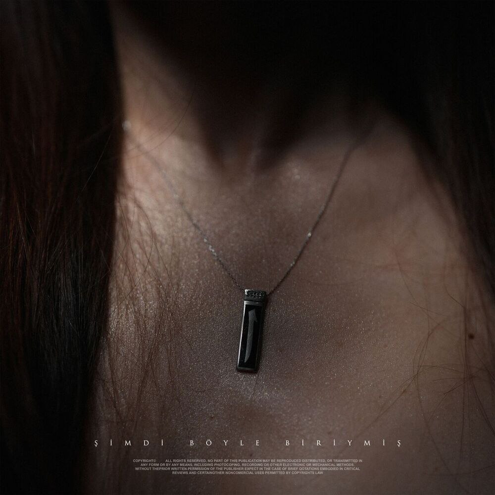 Afra ft. Demet Ozdemir -Simdi Boyle Biriymis